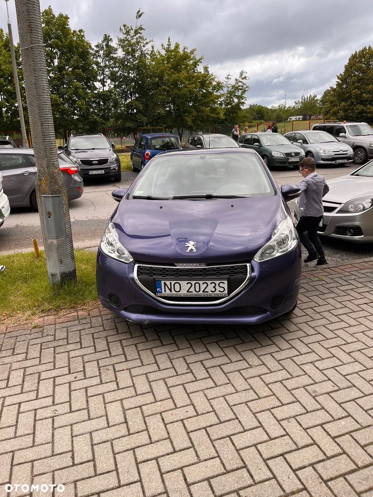 Peugeot 208 1.2 PureTech Access - 4