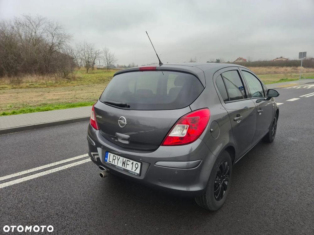 Opel Corsa 1.4 16V Satellite - 7