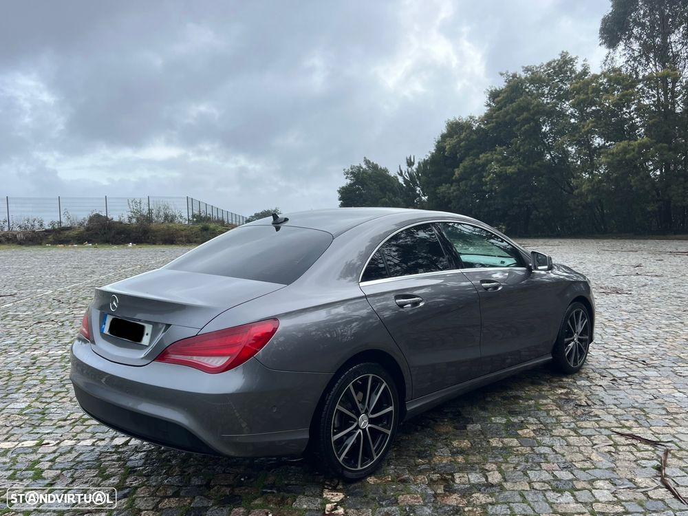 Mercedes-Benz CLA 180 (CDI) d Urban - 4