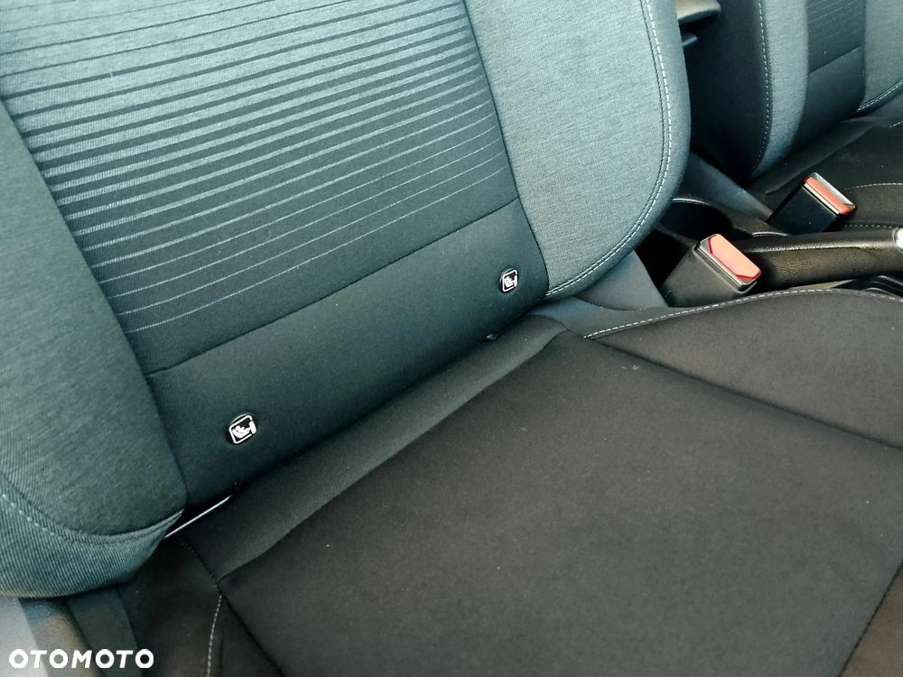 Renault Captur TCe 100 EXPERIENCE - 9