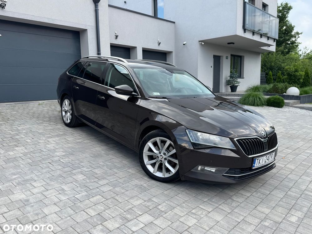 Skoda Superb 2.0 TDI Ambition DSG - 22