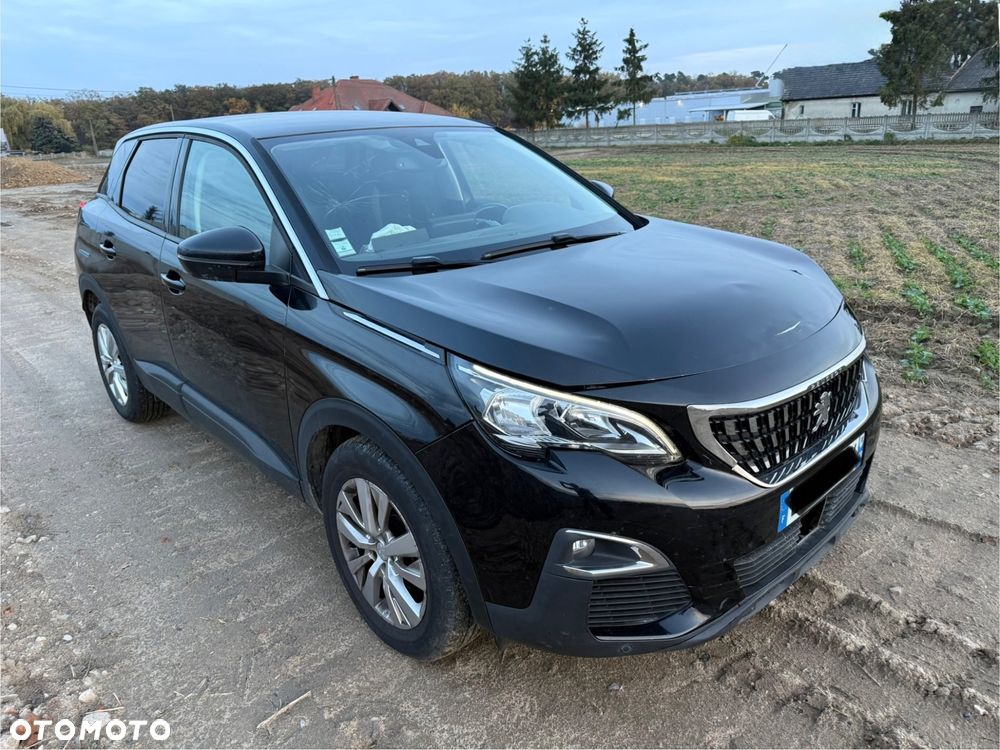 Peugeot 3008 1.6 BlueHDi Active S&S EAT6 - 32