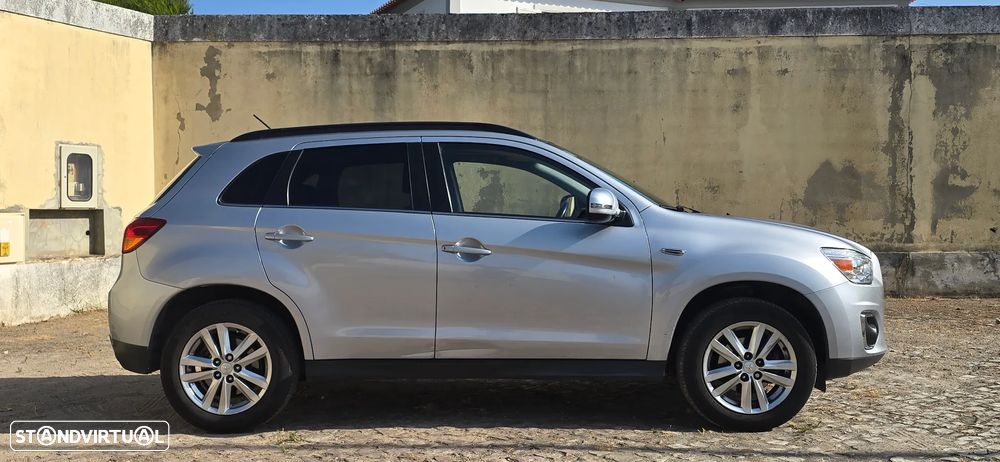 Mitsubishi ASX 1.8 DI-D Invite - 9