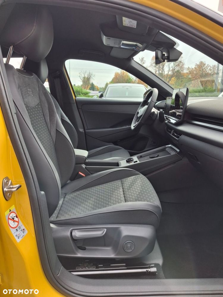 Volkswagen T-Roc 1.5 eTSI R-Line DSG - 20