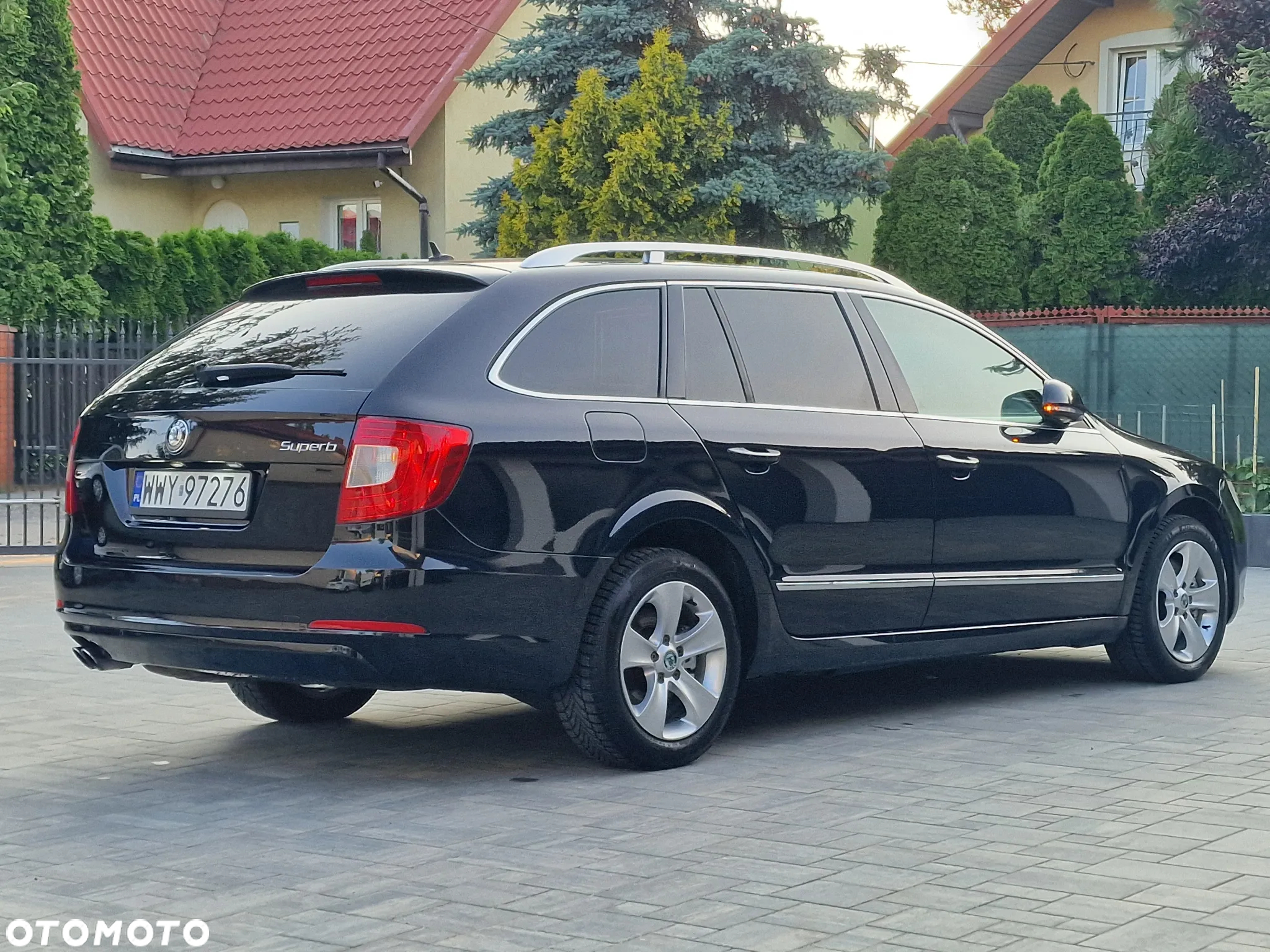 Skoda Superb 2.0 TDI Platinum DSG - 34