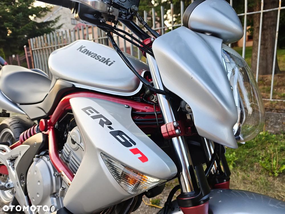 Kawasaki ER - 17