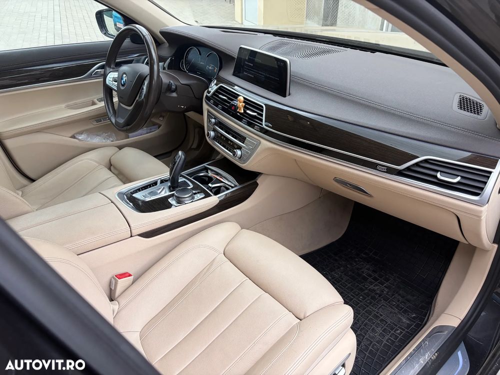 BMW Seria 7 - 7