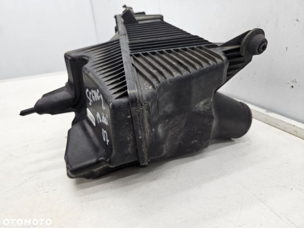 Obudowa filtra powietrza Renault MEGANE 2 II SCENIC 2 II 1.9dci  8200545280 4610085903 - 5