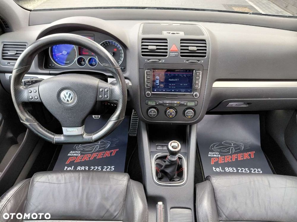 Volkswagen Golf - 19