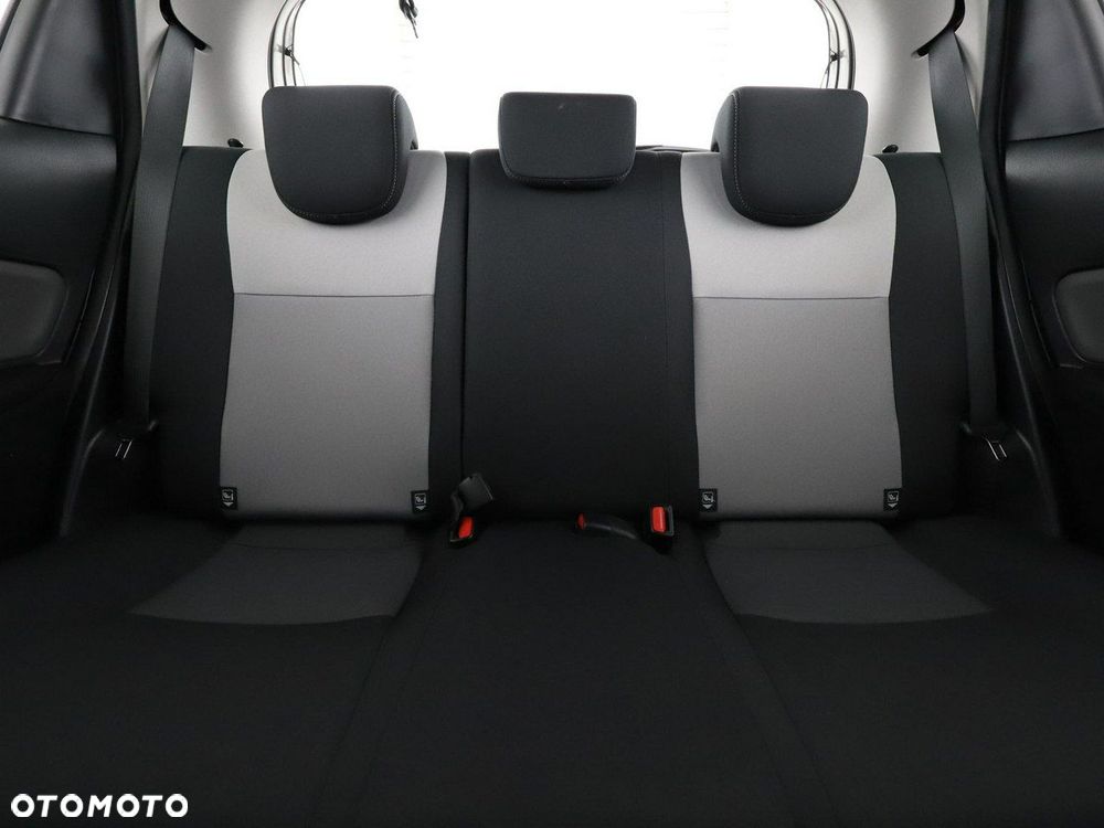 Toyota Yaris Hybrid 100 Active EU6 - 19