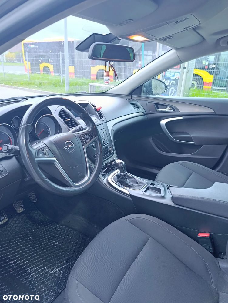 Opel Insignia - 6