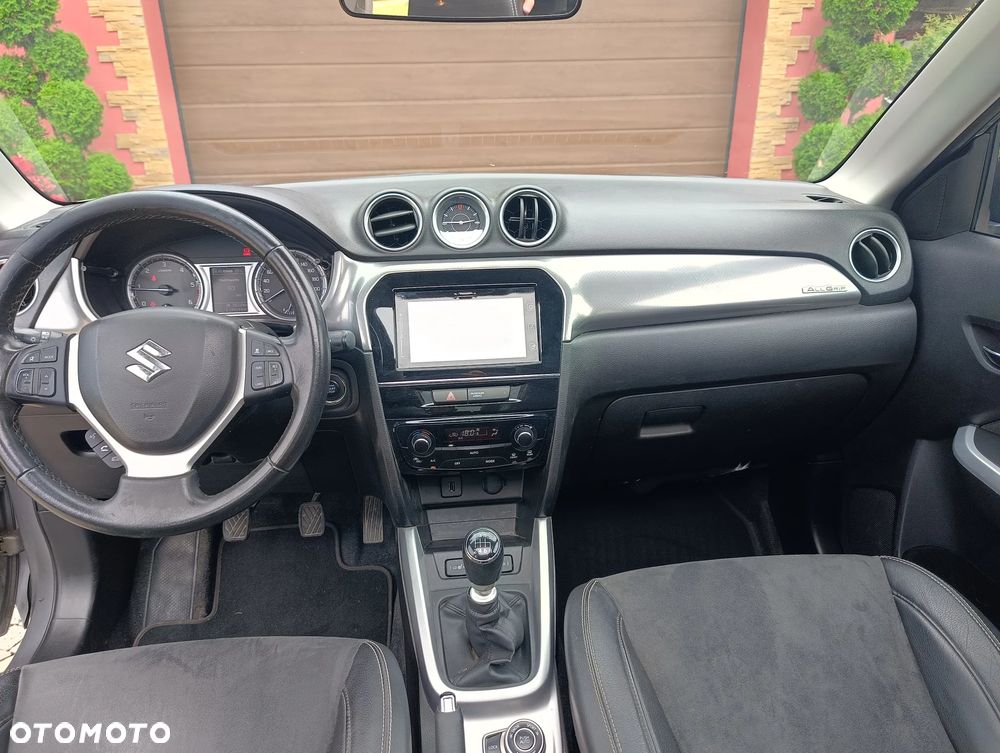 Suzuki Vitara - 34
