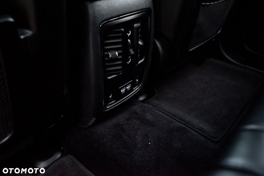 Jeep Grand Cherokee 3.0I Multijet Overland - 22