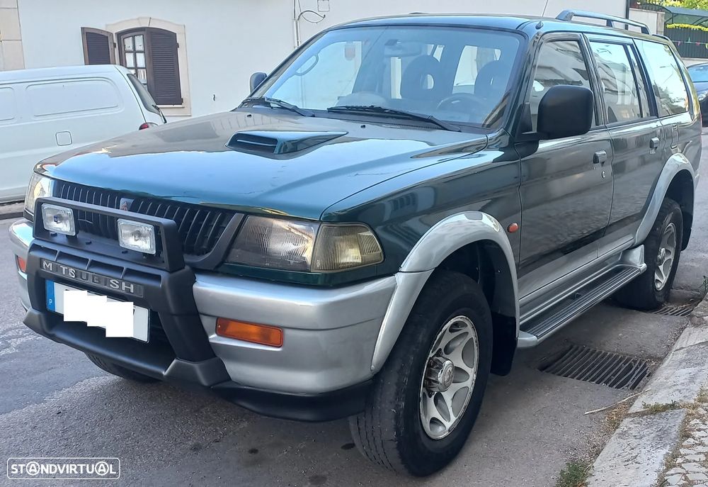Mitsubishi Pajero 2.5 TD GLX Longo - 1