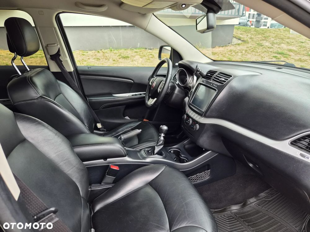 Fiat Freemont 2.0 Multijet Urban - 34