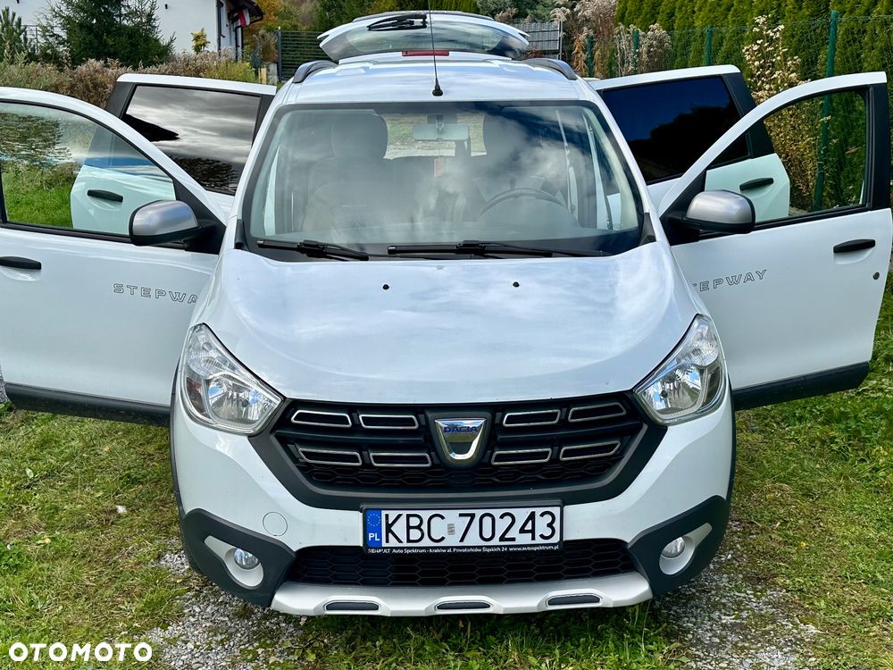 Dacia Lodgy 1.6 SCe Stepway S&S - 20