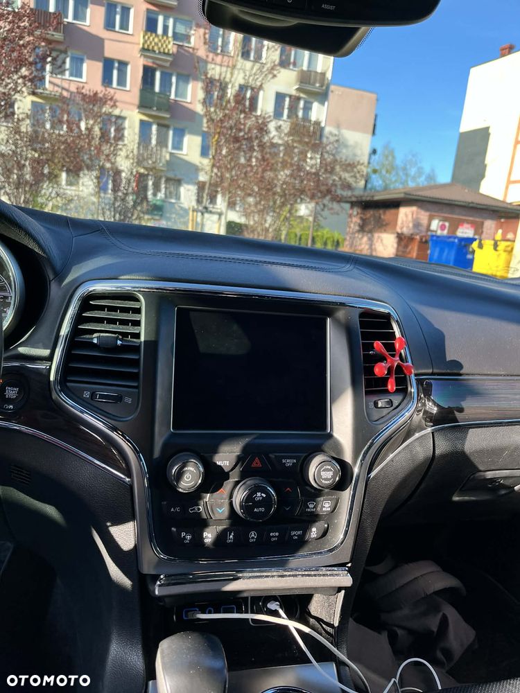 Jeep Grand Cherokee 3.6 V6 Overland Summit - 8