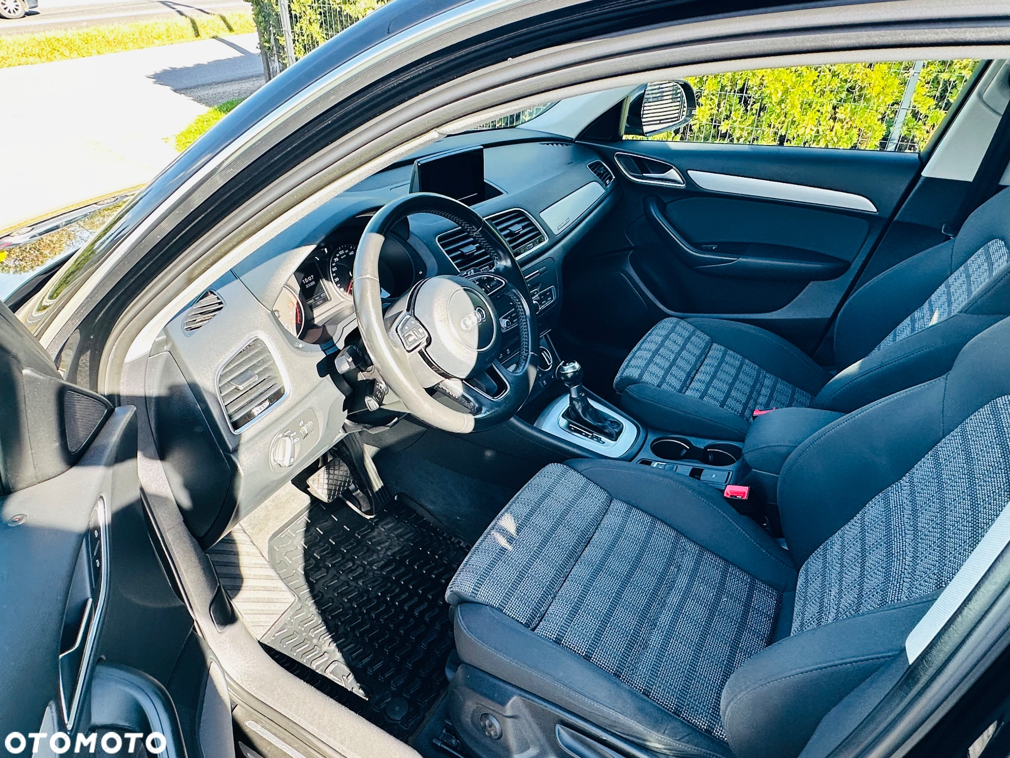 Audi Q3 2.0 TDI quattro S tronic - 8