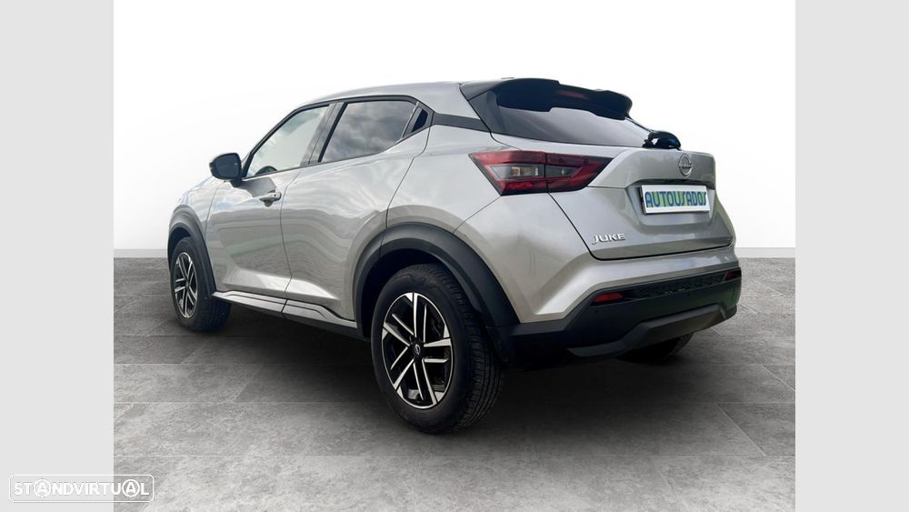 Nissan Juke 1.0 DIG-T N-Connecta DCT - 2