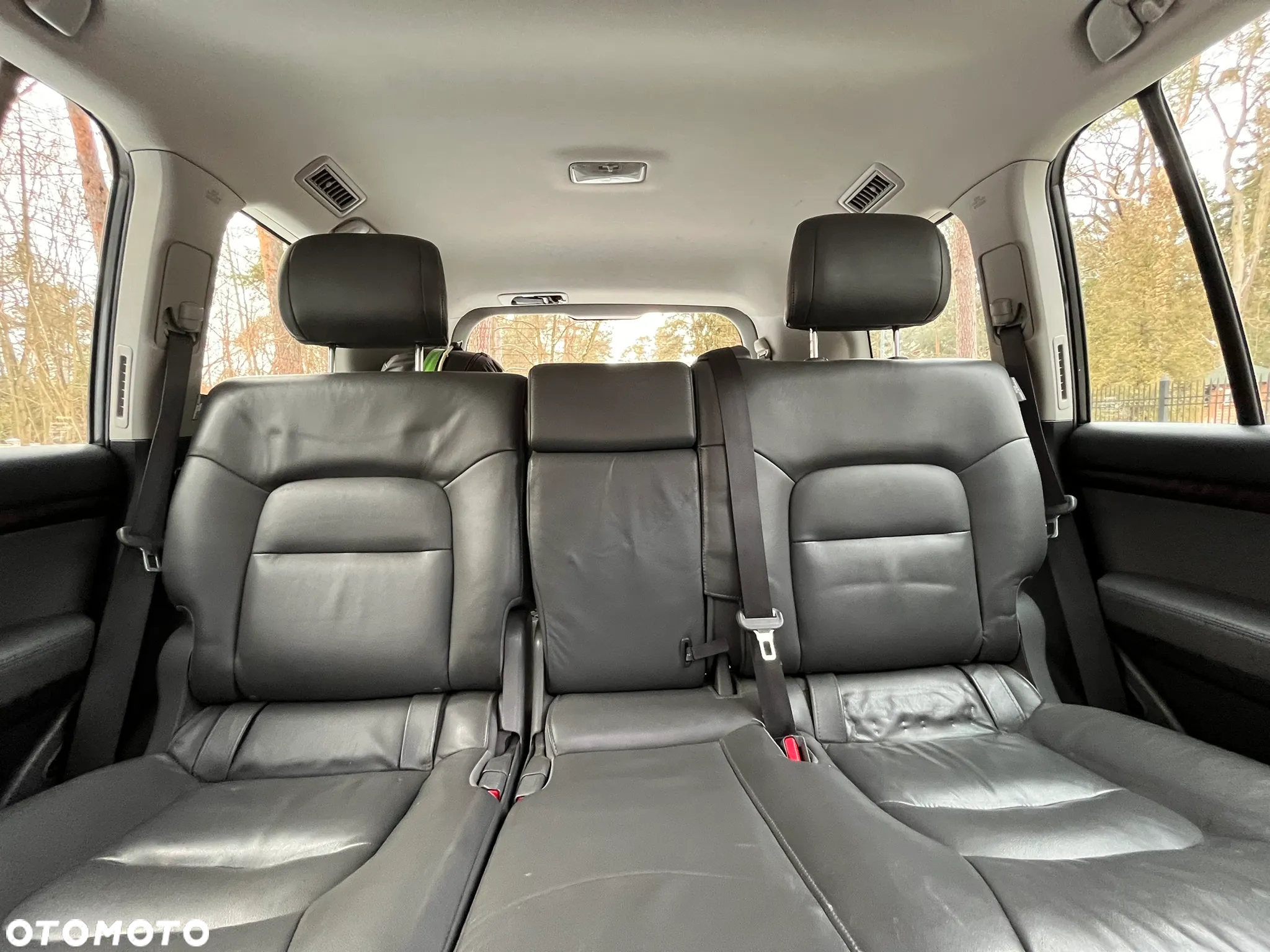 Toyota Land Cruiser - 15
