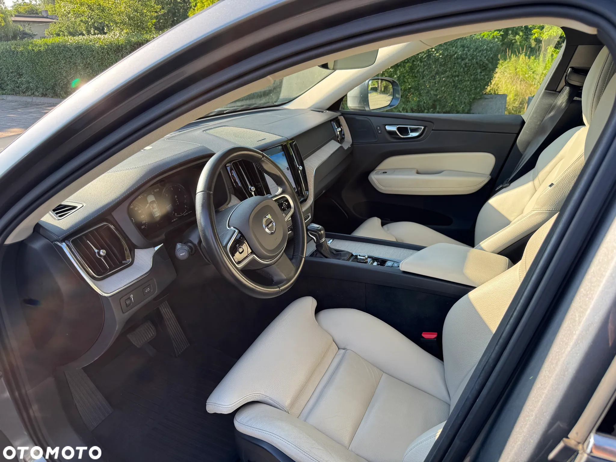 Volvo XC 60 D4 Inscription - 10