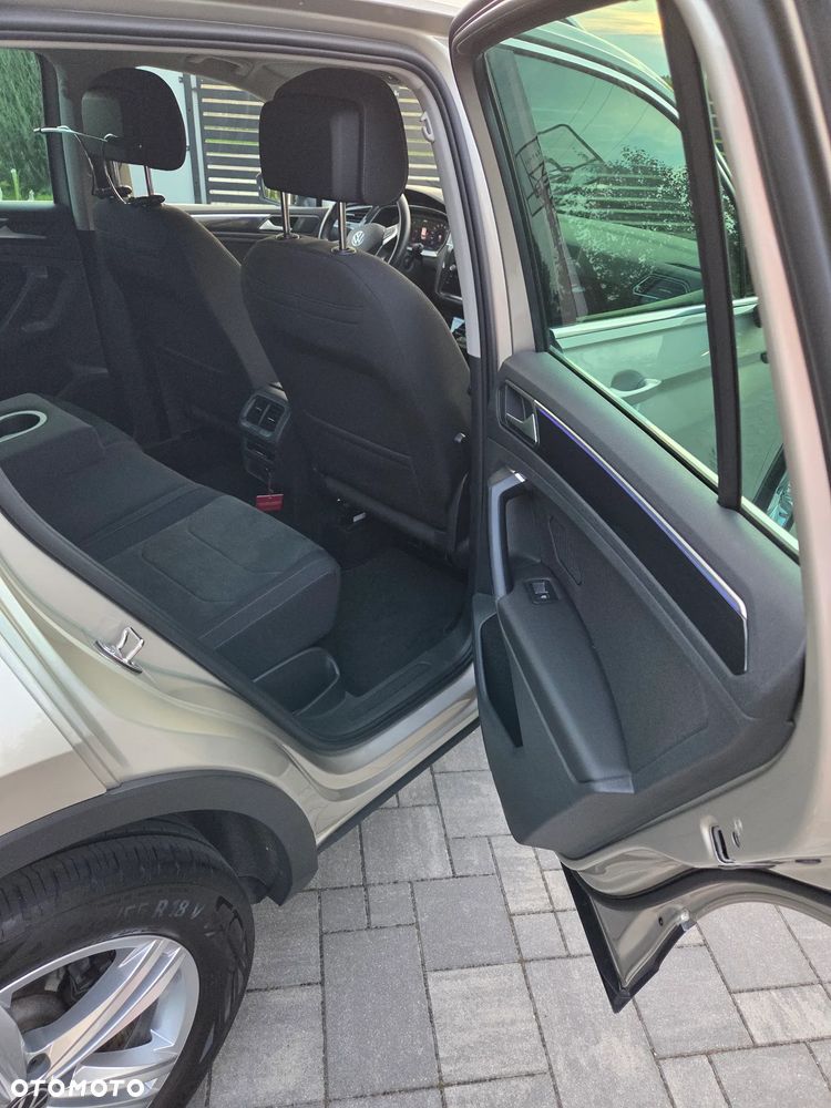 Volkswagen Tiguan 2.0 TDI SCR 4Mot Elegance DSG - 15
