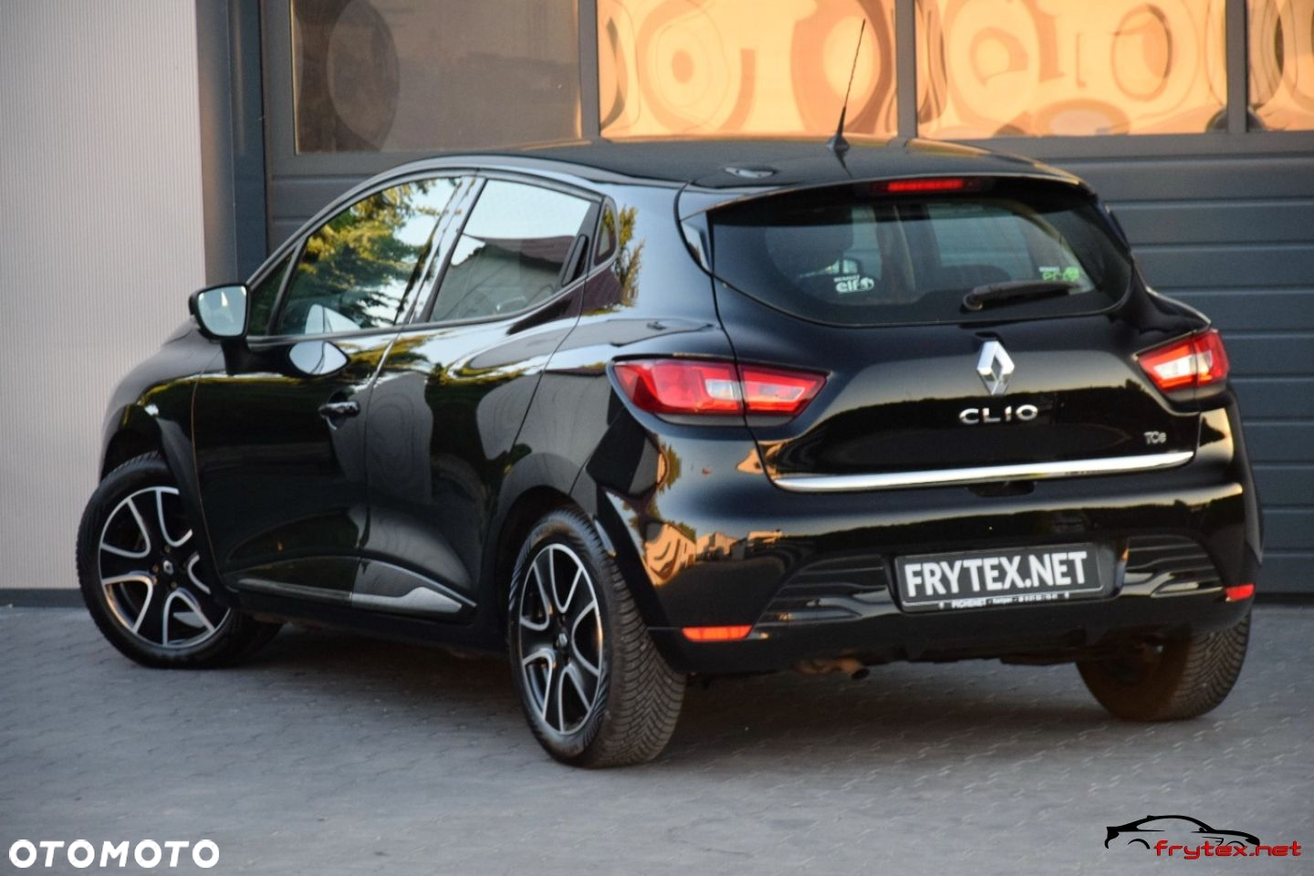 Renault Clio - 15