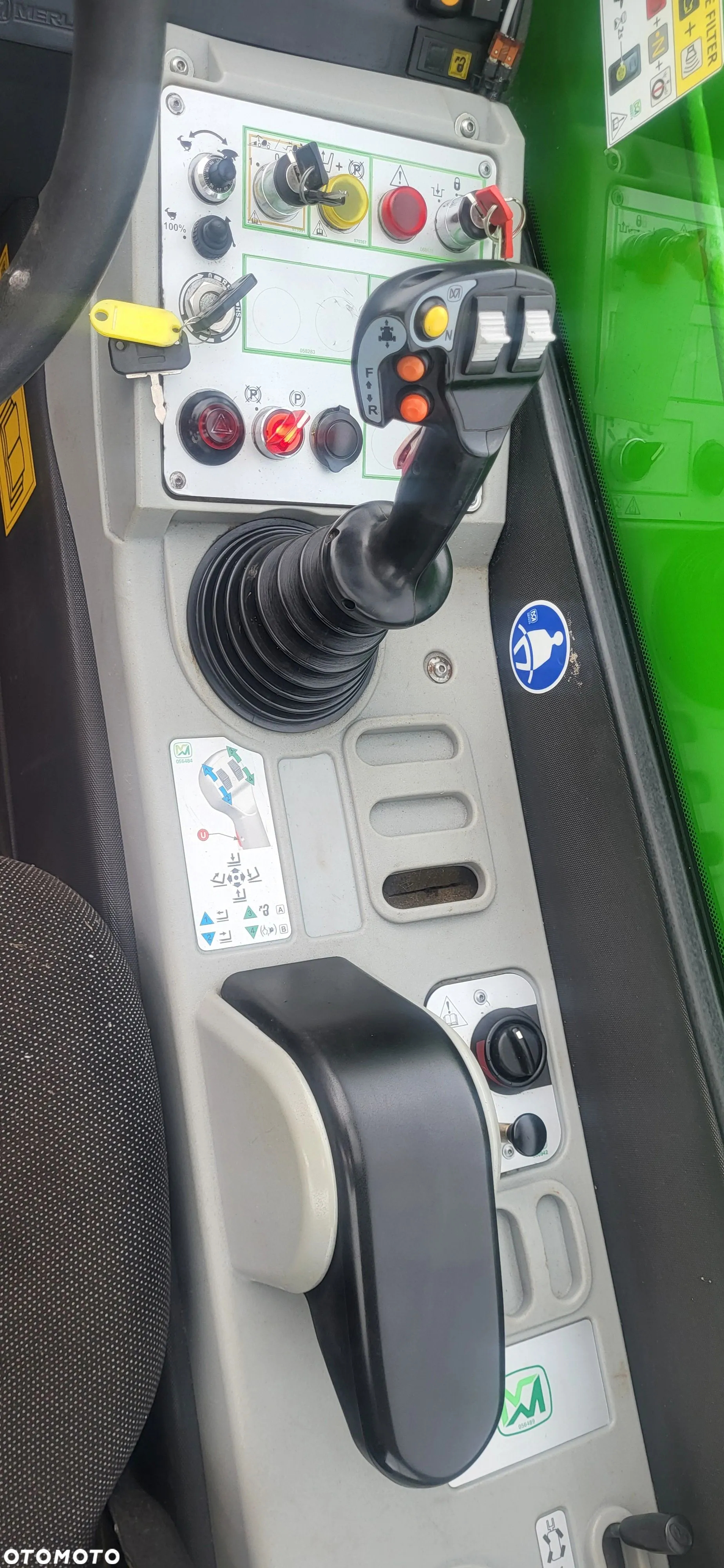 Merlo P 32.6 TOP - 12