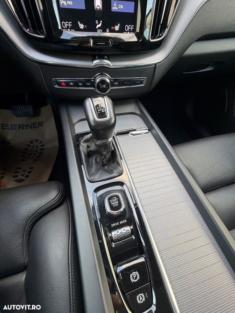 Volvo XC 60 D4 AWD Inscription - 18