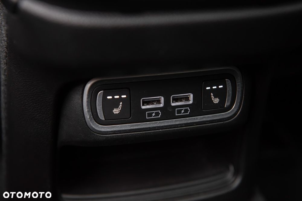 Alfa Romeo Stelvio - 33