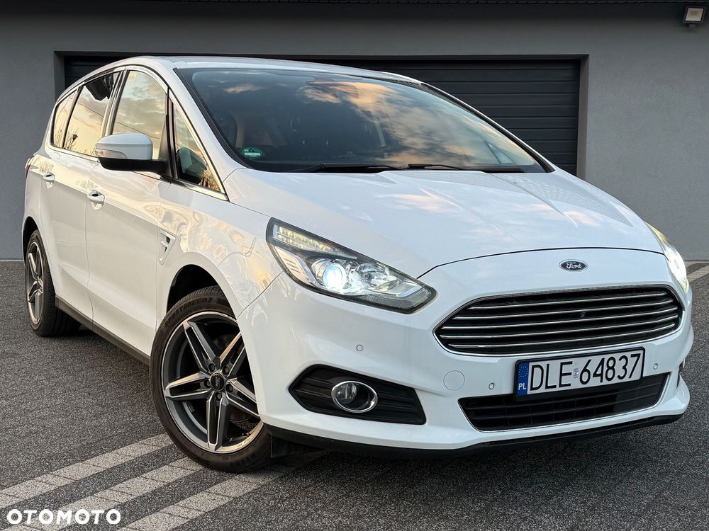 Ford S-Max 2.0 TDCi Titanium - 24