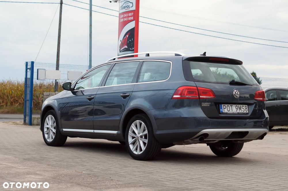 Volkswagen Passat Alltrack 2.0 TDI 4Motion DSG BlueMotion Tec - 34