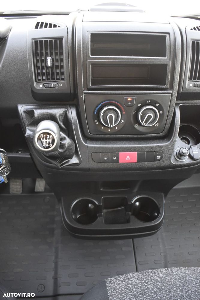 Fiat Ducato 130 Multijet L4 Box + Lift - 28