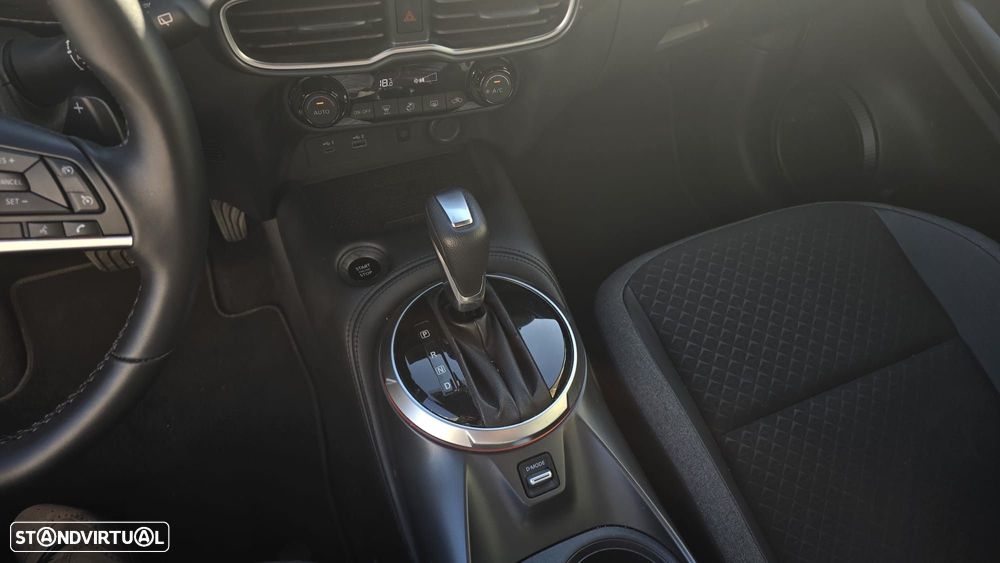 Nissan Juke 1.0 DIG-T N-Connecta DCT - 12