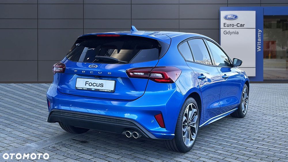 Ford Focus 1.0 EcoBoost Hybrid ST-LINE X - 6