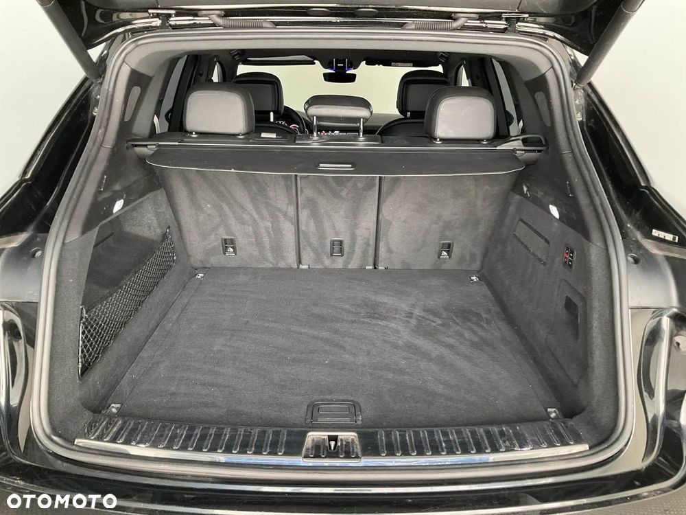 Porsche Cayenne Platinum Edition - 8