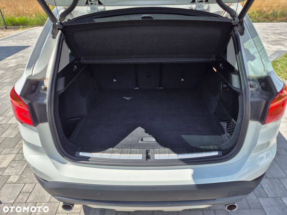 BMW X1 sDrive18d Advantage sport - 12
