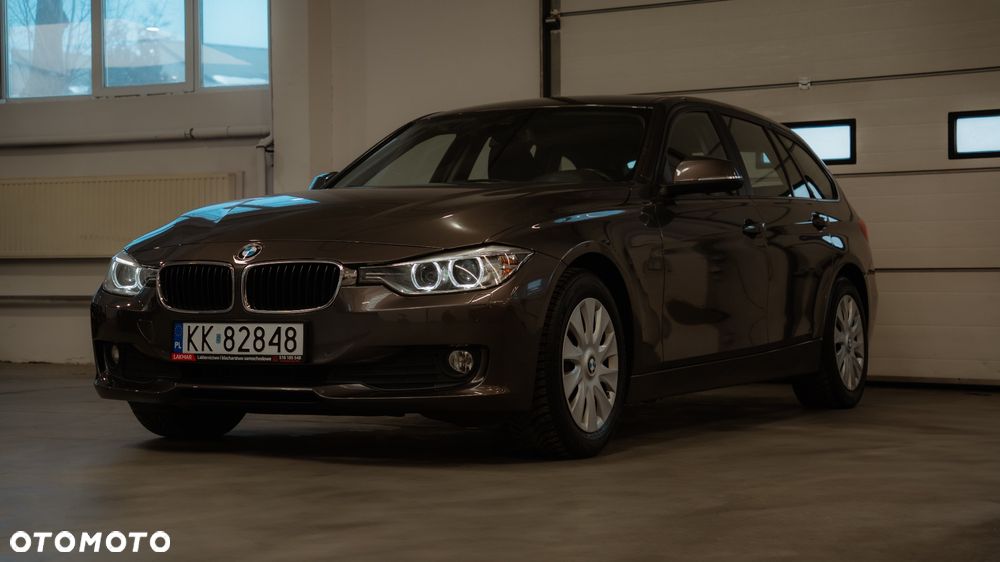 BMW Seria 3 318d - 6