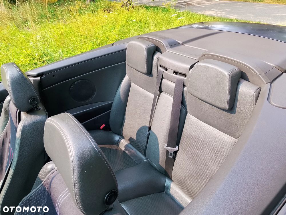 Opel Astra 1.6 Endless Summer - 23