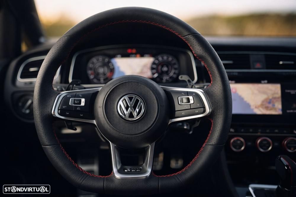 VW Golf 2.0 TSI GTI DSG - 15
