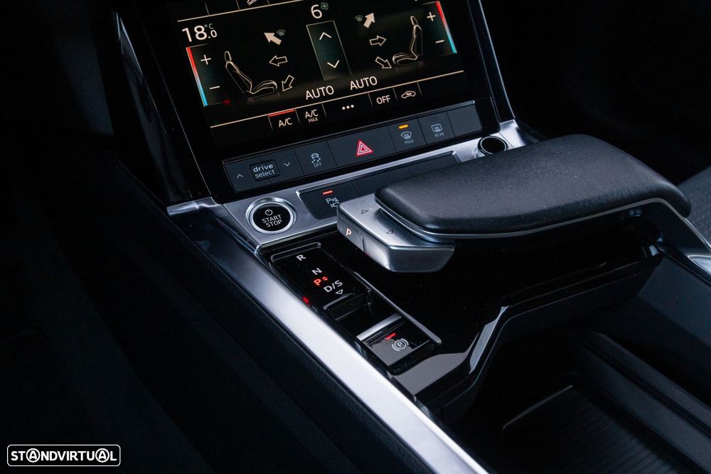 Audi e-tron Sportback 55 quattro S line - 22