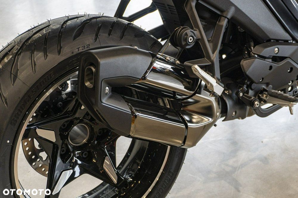 BMW R - 13
