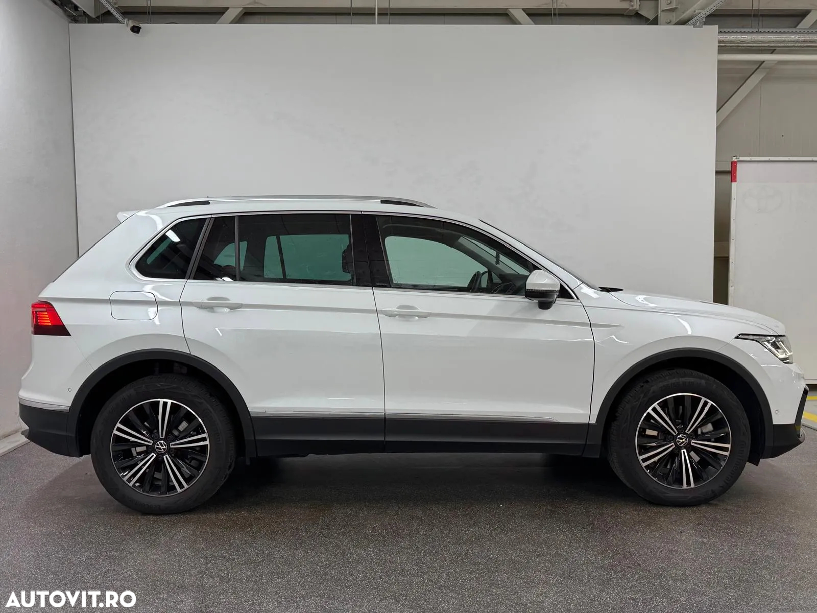 Volkswagen Tiguan 1.4 eHybrid OPF Elegance - 7