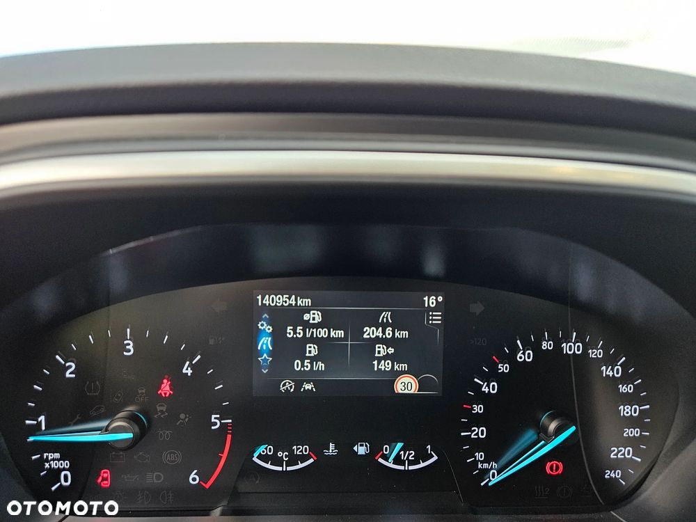 Ford Focus 2.0 EcoBlue Titanium X - 19