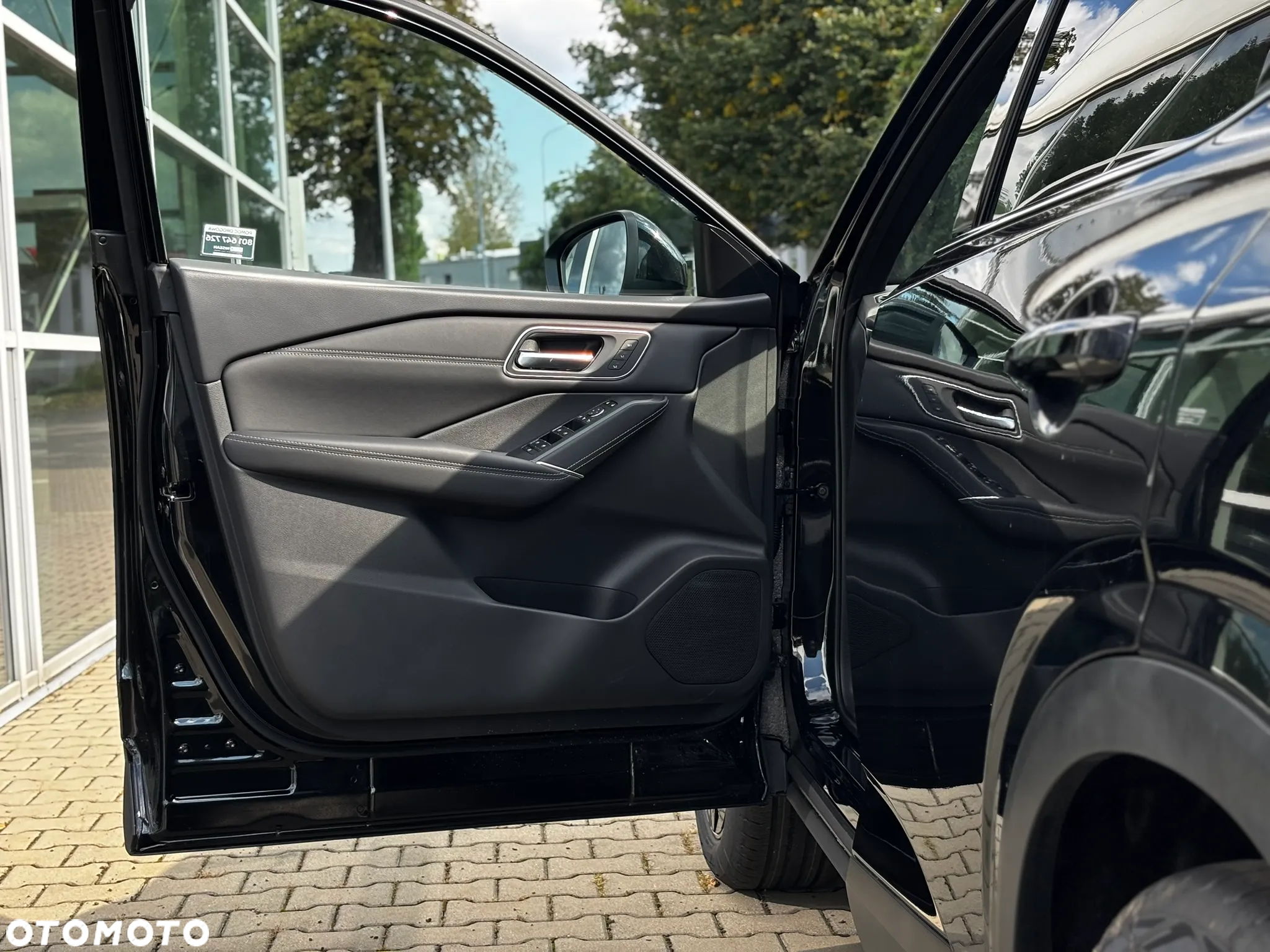 Nissan Qashqai 1.3 DIG-T mHEV 4x4 Tekna Xtronic - 10
