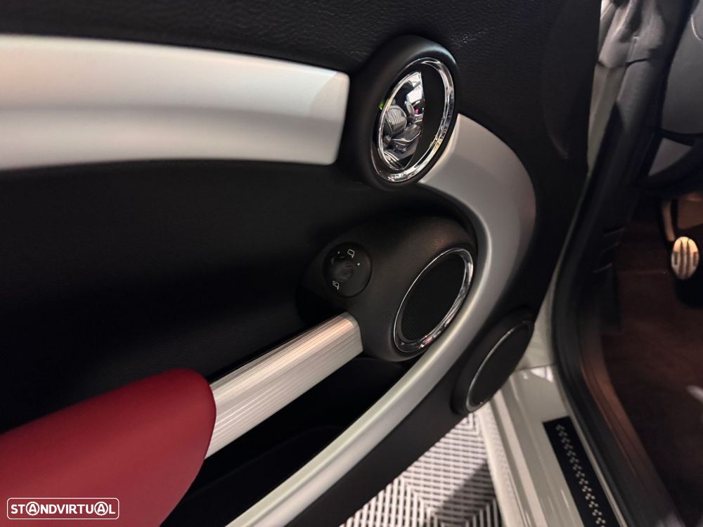 MINI 3 Portas John Cooper Works 153g - 30