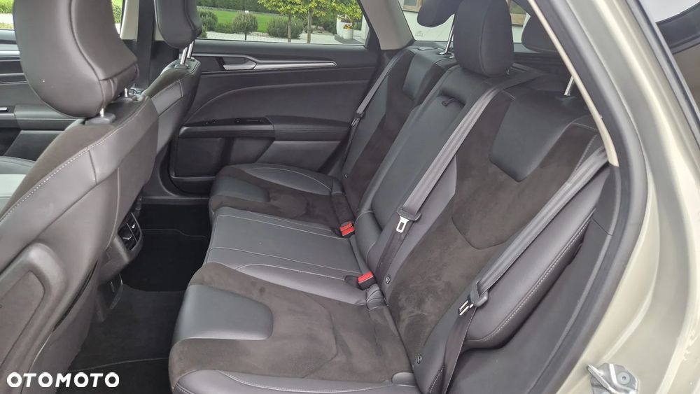 Ford Mondeo SW 1.5 EcoBoost S&S Autom Titanium - 17