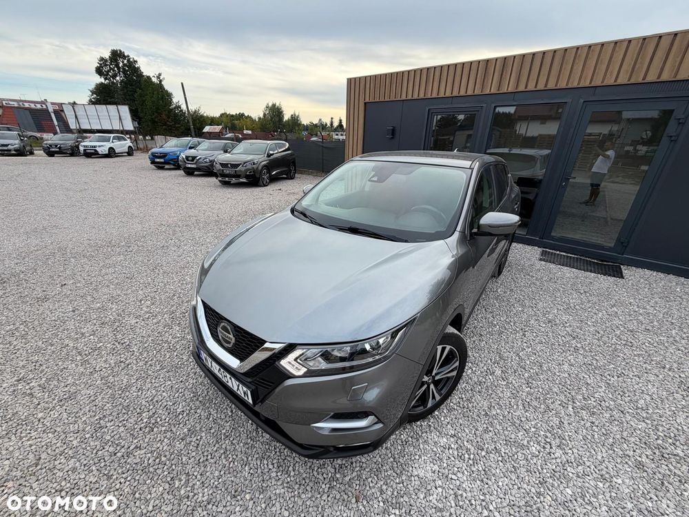 Nissan Qashqai 1.3 DIG-T N-Connecta DCT - 38