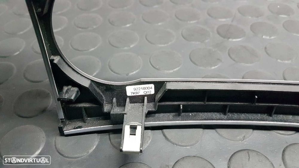 EMBELIZADOR MERCEDES CLASE C (W204) BERLINA C 200 CDI (204.007) - 3