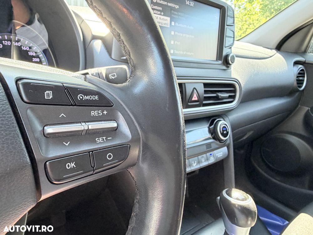 Hyundai KONA 1.6 T-GDI 4WD Aut. Premium - 25